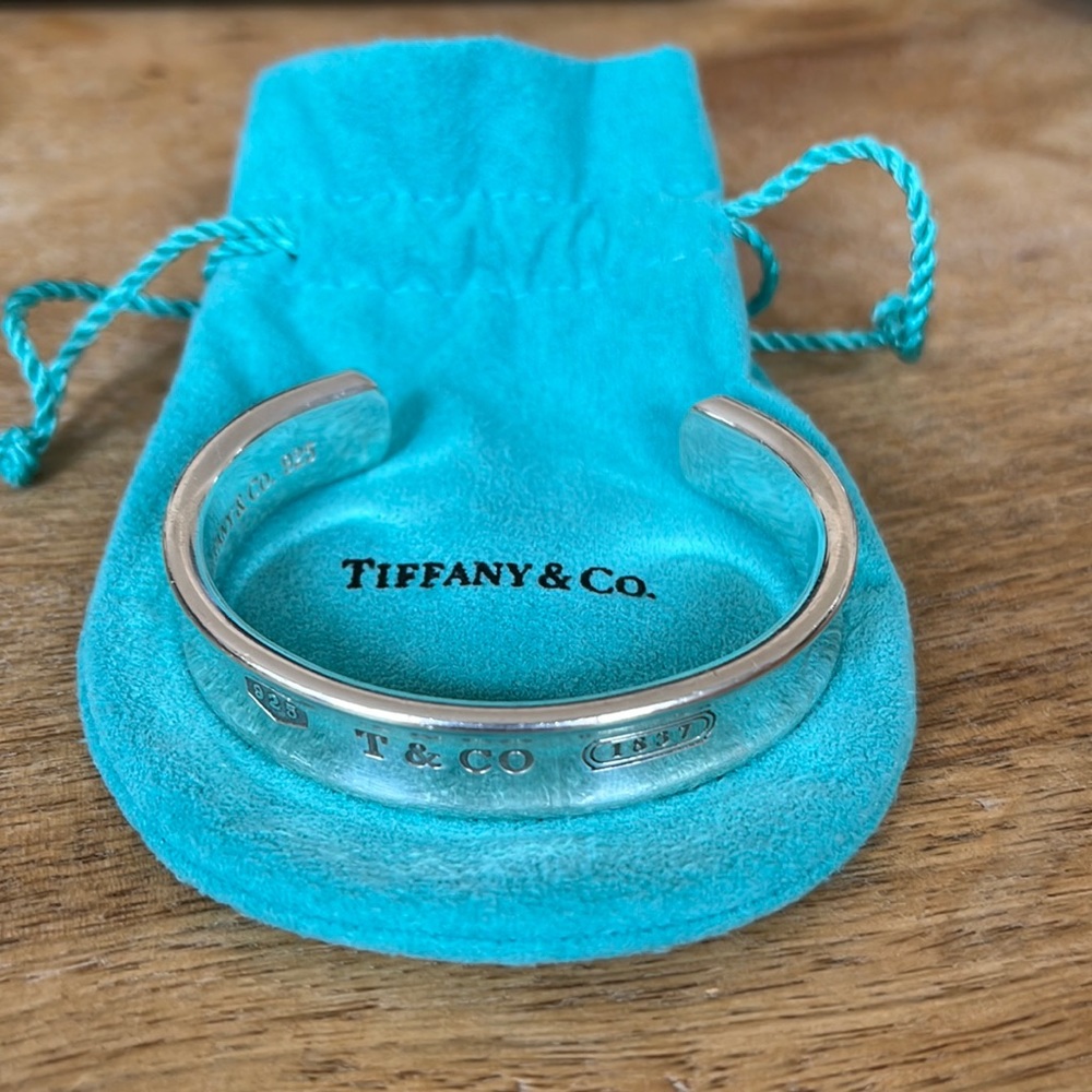 Tiffany & Co Tiffany 1837 Cuff with pouch